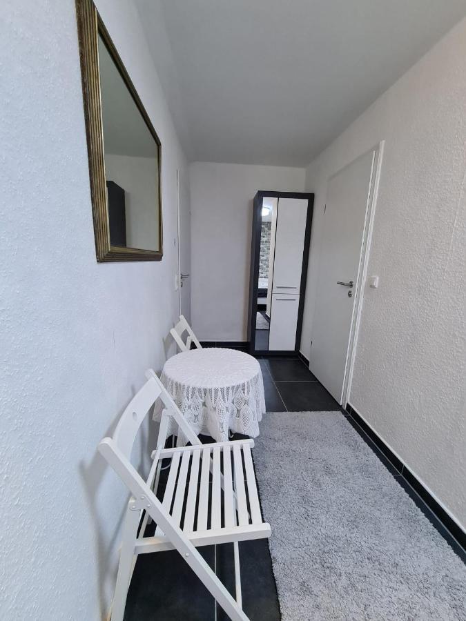 Roggendorf Zimmervermietung Köln Exteriör bild
