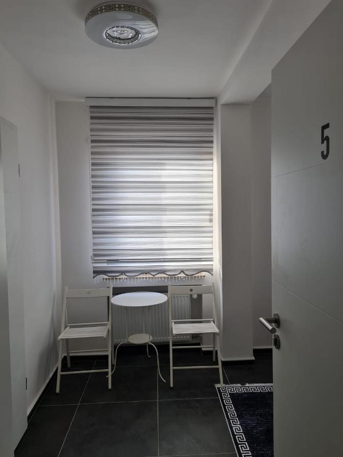 Roggendorf Zimmervermietung Köln Exteriör bild
